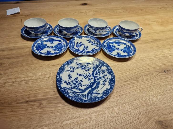 Japanse Tokusei Nippon Blue Cherry Blossom Set, Antiek en Kunst, Antiek | Servies compleet, Ophalen of Verzenden