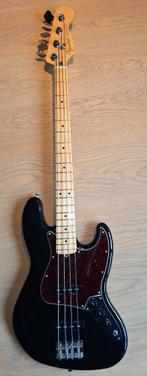 Prachtige Jazz bass met Fender MIM P-neck, body DM TopSound, Muziek en Instrumenten, Snaarinstrumenten | Gitaren | Bas, Gebruikt