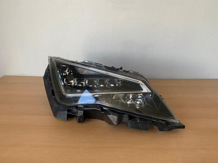 koplamp rechts seat leon 5F LED 2012 tot 2018 5F1941008E, Auto-onderdelen, Verlichting, Seat, Gebruikt, Ophalen of Verzenden