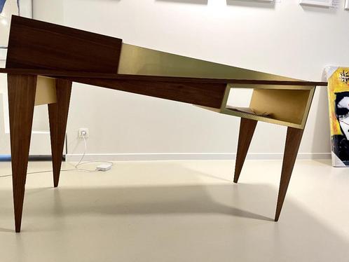 Design Bureau by Simon Cabrol x UNI Habitat, Huis en Inrichting, Bureaus, Zo goed als nieuw, Bureau, Ophalen of Verzenden