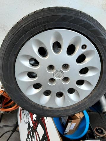 alfa alu velgen beschikbaar voor biedingen
