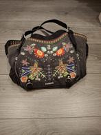 Handtas desigual heel mooie staat, Handtassen en Accessoires, Tassen | Damestassen, Ophalen of Verzenden, Zo goed als nieuw, Handtas