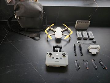 DJI Mini 2 Fly More Combo Topstaat  beschikbaar voor biedingen