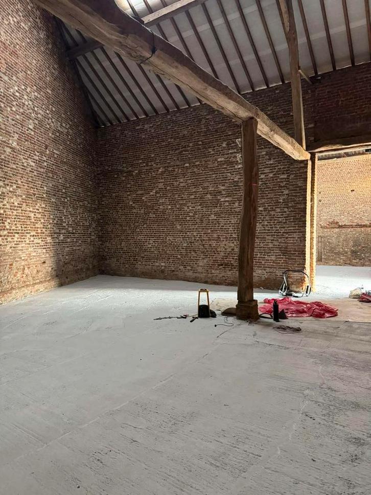 MAGAZIJN 100 m2  Bertem E40, Zakelijke goederen, Bedrijfs Onroerend goed, Huur