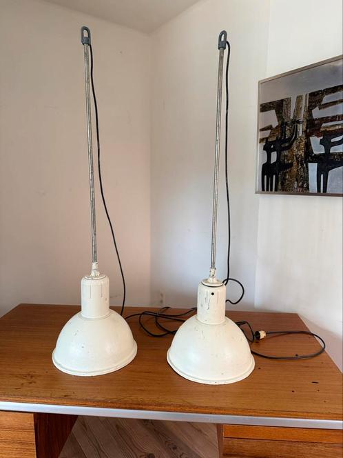 Industriële vintage hanglampen wit metaal, Antiek en Kunst, Antiek | Verlichting, Ophalen
