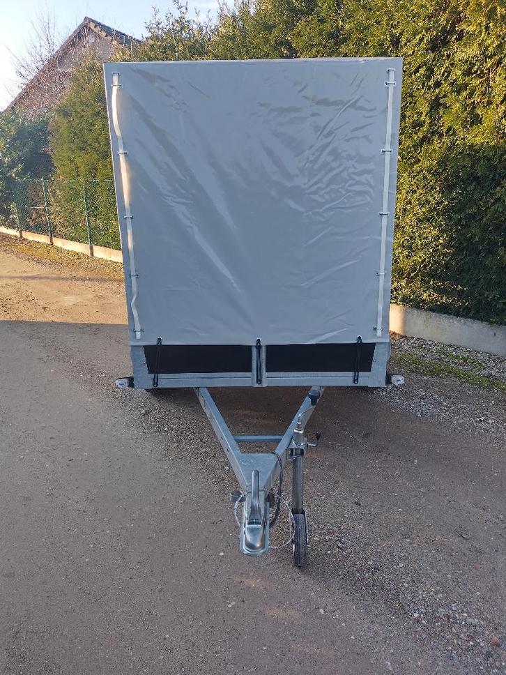 Remorque à essieu simple Twin Arcs avec nouvelle bâche, Autos : Divers, Remorques, Comme neuf, Enlèvement