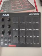 AKAI MPD218 Midi pad controler, Muziek en Instrumenten, Zo goed als nieuw, Ophalen
