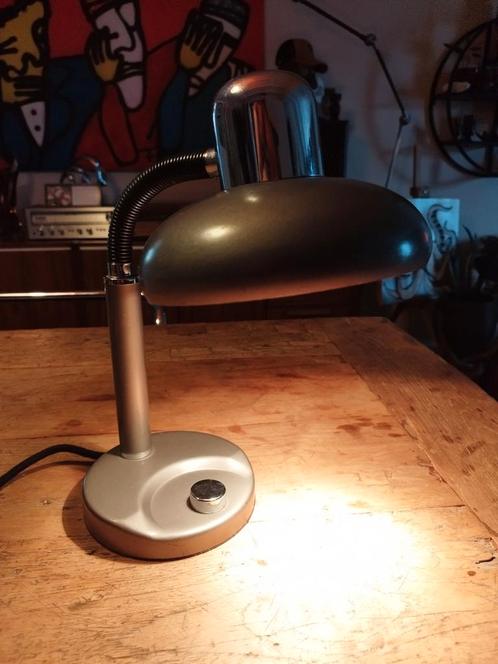 🍀Vintage Honsel mushroom tafellamp🍀, Huis en Inrichting, Lampen | Tafellampen, Zo goed als nieuw, Minder dan 50 cm, Metaal, Ophalen of Verzenden