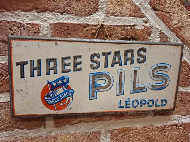 Blikken reclame bord 1946 Leopold Three Stars Pils, Verzamelen, Merken en Reclamevoorwerpen