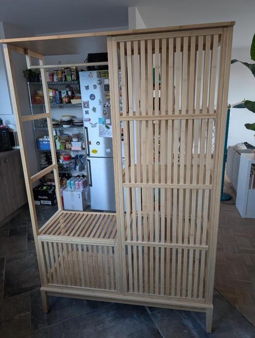 Houten kleerkast met schuifdeur en kledingroede, Huis en Inrichting, Kasten | Kleerkasten, Zo goed als nieuw, 150 tot 200 cm, 100 tot 150 cm