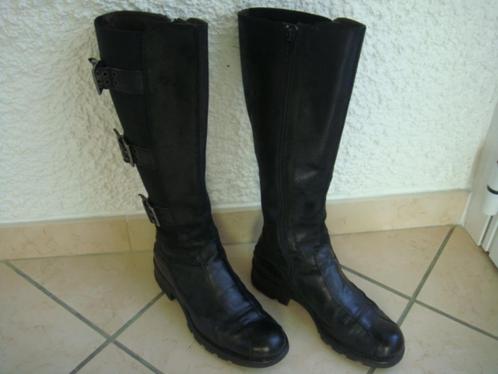 Bottes cuir noir marque "Nero Giardini" pointure 36, Vêtements | Femmes, Chaussures, Porté, Bottes hautes, Noir, Enlèvement ou Envoi