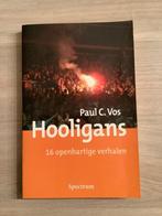 Hooligans 16 openhartige verhalen, Ophalen of Verzenden, Zo goed als nieuw, Boek of Tijdschrift