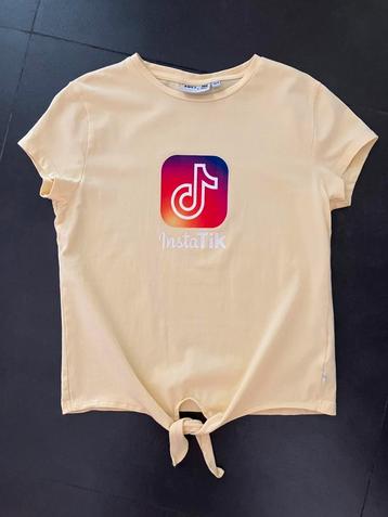 Gele T-shirt Awesome ( Someone) - maat 164 beschikbaar voor biedingen