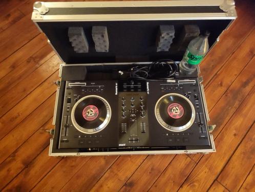 Numark NS7 Performance DJ Controller, Muziek en Instrumenten, Dj-sets en Draaitafels, Gebruikt, Draaitafel, Numark, Ophalen
