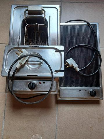Friteuse en warmhoudplaat(inbouw), Elektronische apparatuur, Ophalen, Zo goed als nieuw