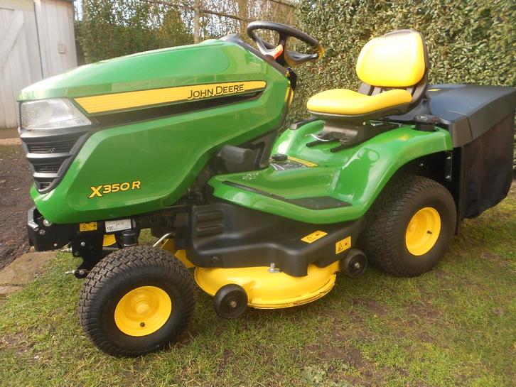 Kwaliteits zitmaaier John Deere X350R - nieuw model 62 uur., Tuin en Terras, Zitmaaiers, Zo goed als nieuw, 90 tot 120 cm, Opvangbak