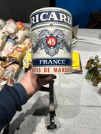 Ancien support pour doseur de bar Ricard