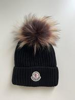 Moncler Muts Zwart met Pompon, Kleding | Heren, Ophalen of Verzenden, Zo goed als nieuw, Muts