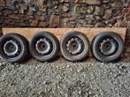Winterbanden met 4 wielen Fiat panda pubto 500, Ophalen, Gebruikt, 15 inch, Band(en)
