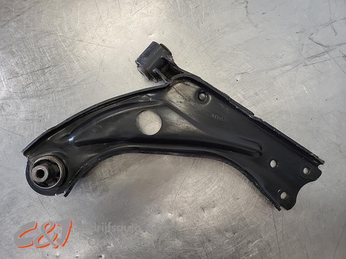 Draagarm rechts-voor van een Citroen Berlingo, Auto-onderdelen, Ophanging en Onderstel, Citroën, Gebruikt, 3 maanden garantie