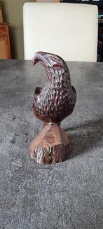 Beeldje houtsnijwerk roofvogel hoogte 15 cm max breedte 7 cm, Antiquités & Art, Art | Sculptures & Bois, Enlèvement ou Envoi