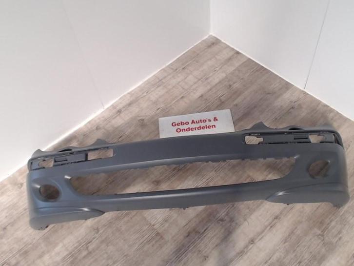BUMPER VOOR Mercedes-Benz C (W203) (01-2000/02-2007), Auto-onderdelen, Carrosserie, Bumper, Mercedes-Benz, Voor, Gebruikt