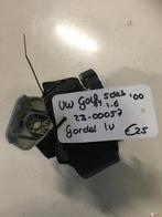 Vw Golf 4 5 drs 2000 Gordel Linksvoor, Auto-onderdelen, Ophalen of Verzenden, Gebruikt