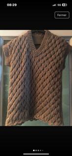 Pull tricotéunique ,impeccable et un beau  travaillet S, Ophalen of Verzenden, Beige