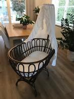 Rotan babywieg met hemel, Kinderen en Baby's, Babywiegjes en Ledikanten, Ophalen, Gebruikt, Wieg