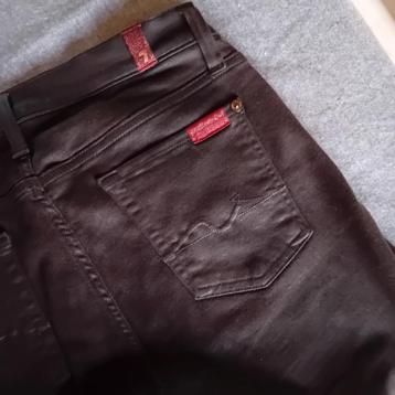 SEVEN FOR ALL MANKIND 28 THE SKINNY. STRECH, DONKERBRUIN beschikbaar voor biedingen