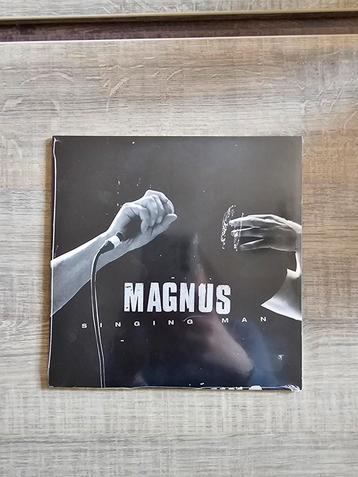 Magnus - Singing Man