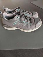 Wandelschoenen van het merk Lowa, Ophalen of Verzenden, Zo goed als nieuw, Wandelschoenen