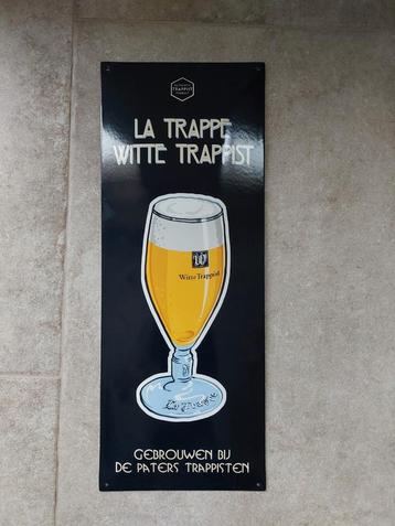 La Trappe emaille bord beschikbaar voor biedingen