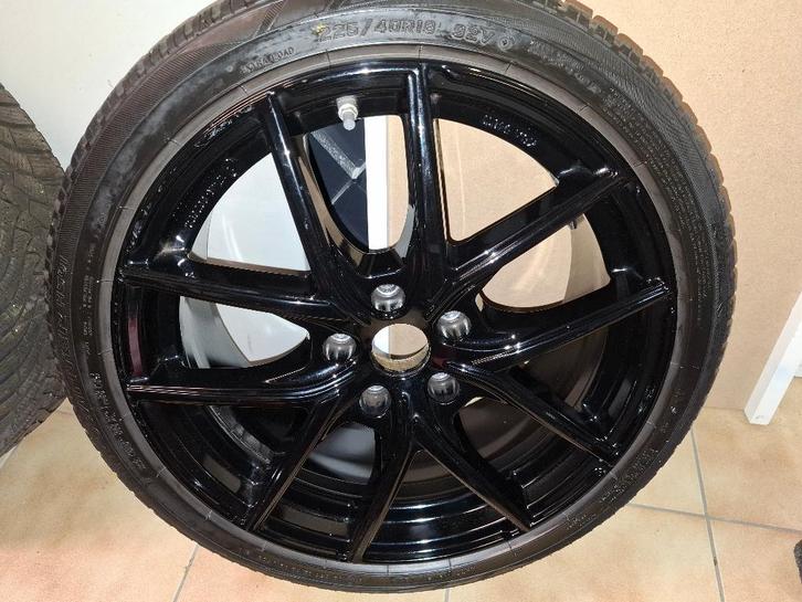 KITS HIVER, Autos : Pièces & Accessoires, Pneus & Jantes, Pneus et Jantes, Pneus hiver, 18 pouces, 225 mm, Véhicule de tourisme