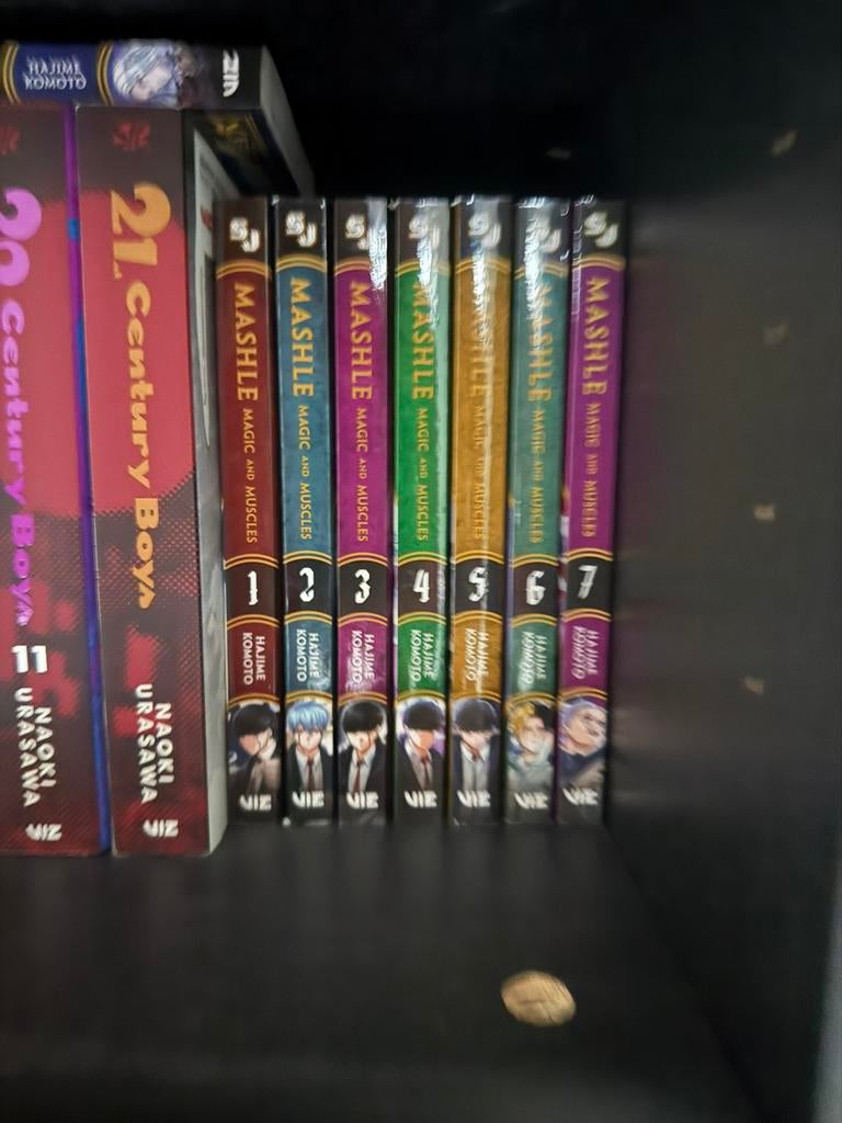 Mashle vol 1-7., Ophalen, Zo goed als nieuw