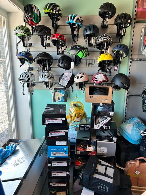 Fietsen - onderdelen - accessoires TOTALE UITVERKOOP, Fietsen en Brommers, Fietsonderdelen, Nieuw, Algemeen, Verlichting, Ophalen