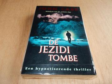 nr.1639 - De jezidi tombe - John Case beschikbaar voor biedingen