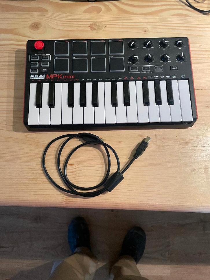 AKAI MPK Professional mini/Parfait état, Musique & Instruments, Équipement Midi, Comme neuf, Enlèvement ou Envoi