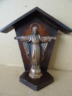 Antiek Jezusbeeld Jezusbeeldje op houten console 18cm zamak, Antiek en Kunst, Ophalen of Verzenden
