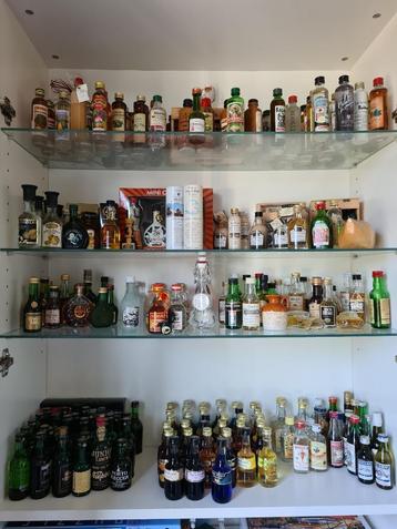 mini alcoholflesjes beschikbaar voor biedingen