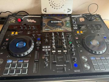 pioneer xdj rx3 met kist/boxen . beschikbaar voor biedingen