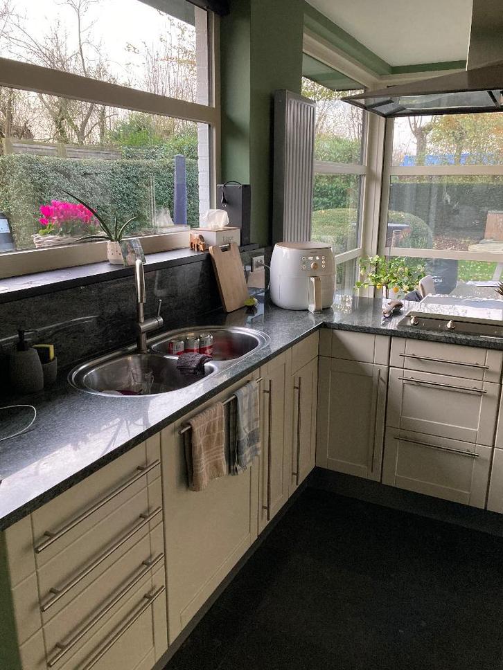 Keuken, Maison & Meubles, Cuisine | Cuisines complètes, Utilisé, Autres types, Blanc, Granit ou Pierre, Enlèvement