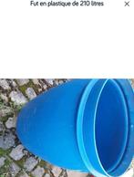 Fut en plastique de 210litres tre propre à ransart prix 25e, Enlèvement