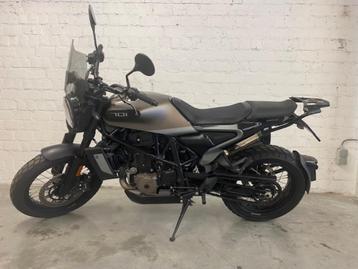 Husqvarna Svartpilen 701 Style beschikbaar voor biedingen