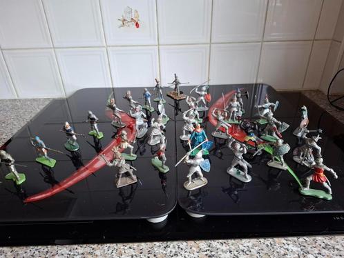 32 ridderfiguren 54mm diverse merken, Hobby en Vrije tijd, Modelbouw | Figuren en Diorama's, Gebruikt, Figuur of Figuren, Groter dan 1:35