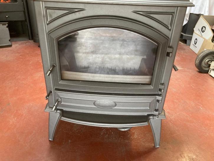Hout/kolenkachel Dovre 640, Doe-het-zelf en Bouw, Verwarming en Radiatoren, Zo goed als nieuw, Kachel, Ophalen