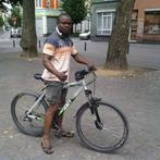 Bonjour à tous, je m'appelle Bernard,