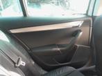 PANNEAU DE PORTE ARRIÈRE GAUCHE Skoda Octavia Combi (5EAC), Utilisé, Skoda