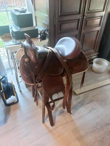 Leder Western Zadel beschikbaar voor biedingen