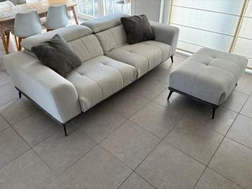 Canapé 3 place + pouf + 2 coussins beschikbaar voor biedingen
